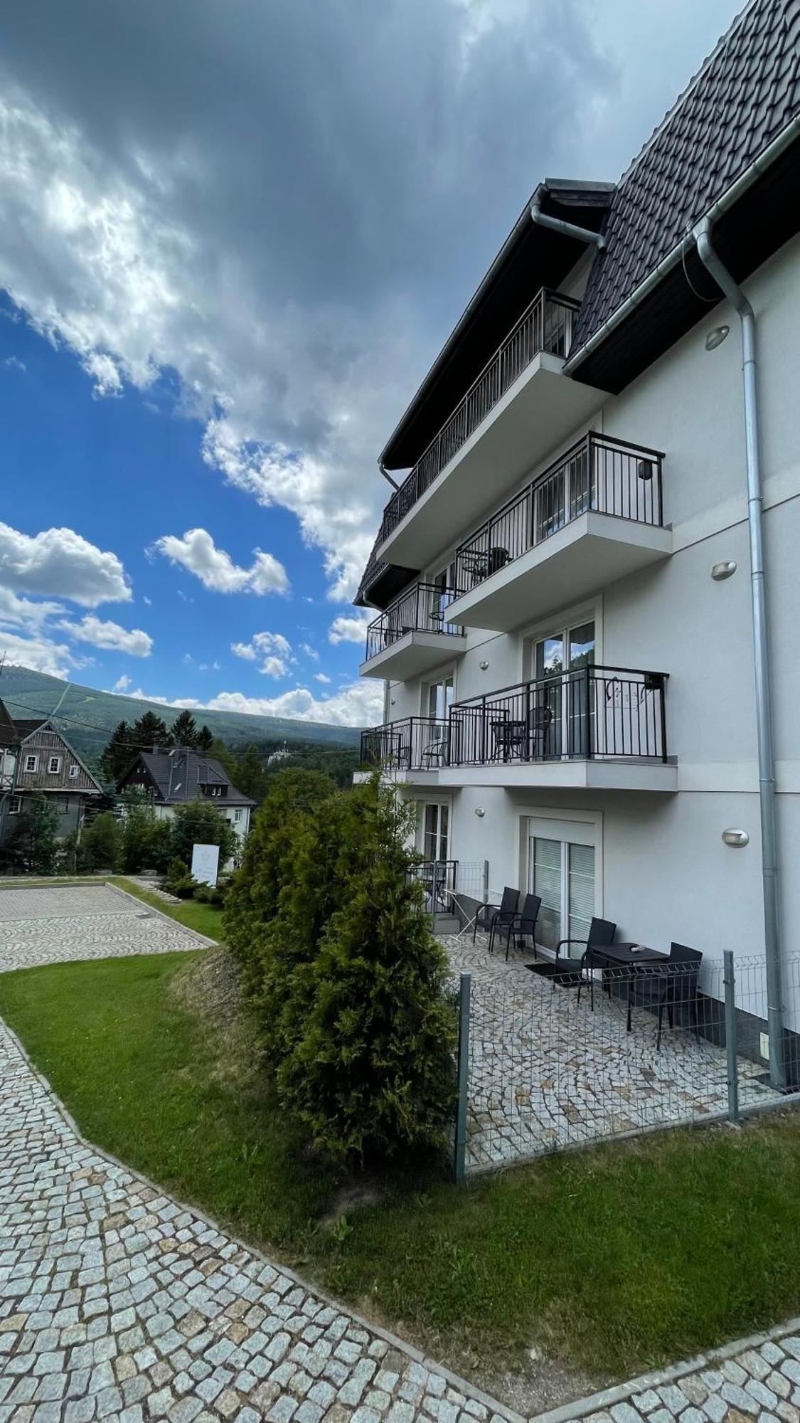 Apartament Ab Villa Mountain View 斯克拉斯卡波伦巴 外观 照片